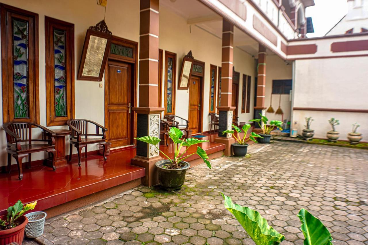 Hotel Laweyan Solo Ngoại thất bức ảnh