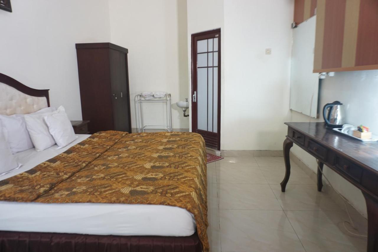 Hotel Laweyan Solo Ngoại thất bức ảnh