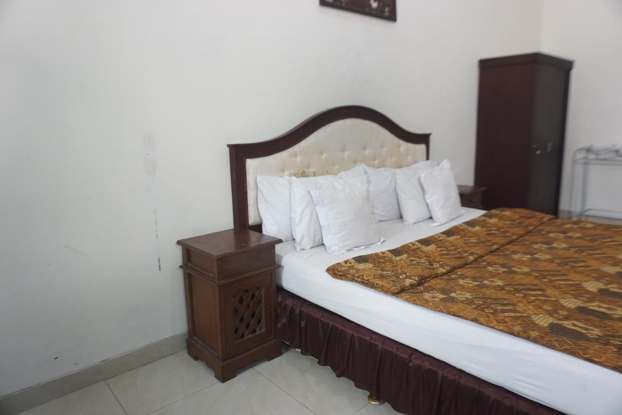 Hotel Laweyan Solo Ngoại thất bức ảnh