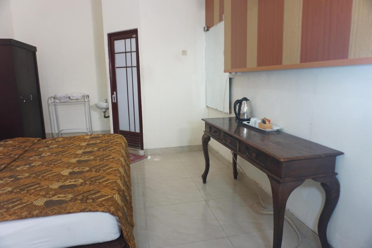 Hotel Laweyan Solo Ngoại thất bức ảnh