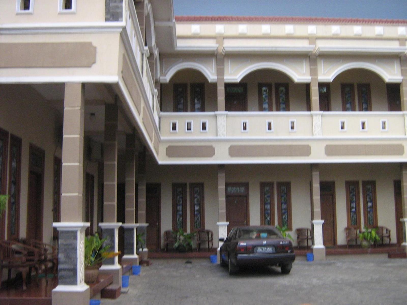 Hotel Laweyan Solo Ngoại thất bức ảnh